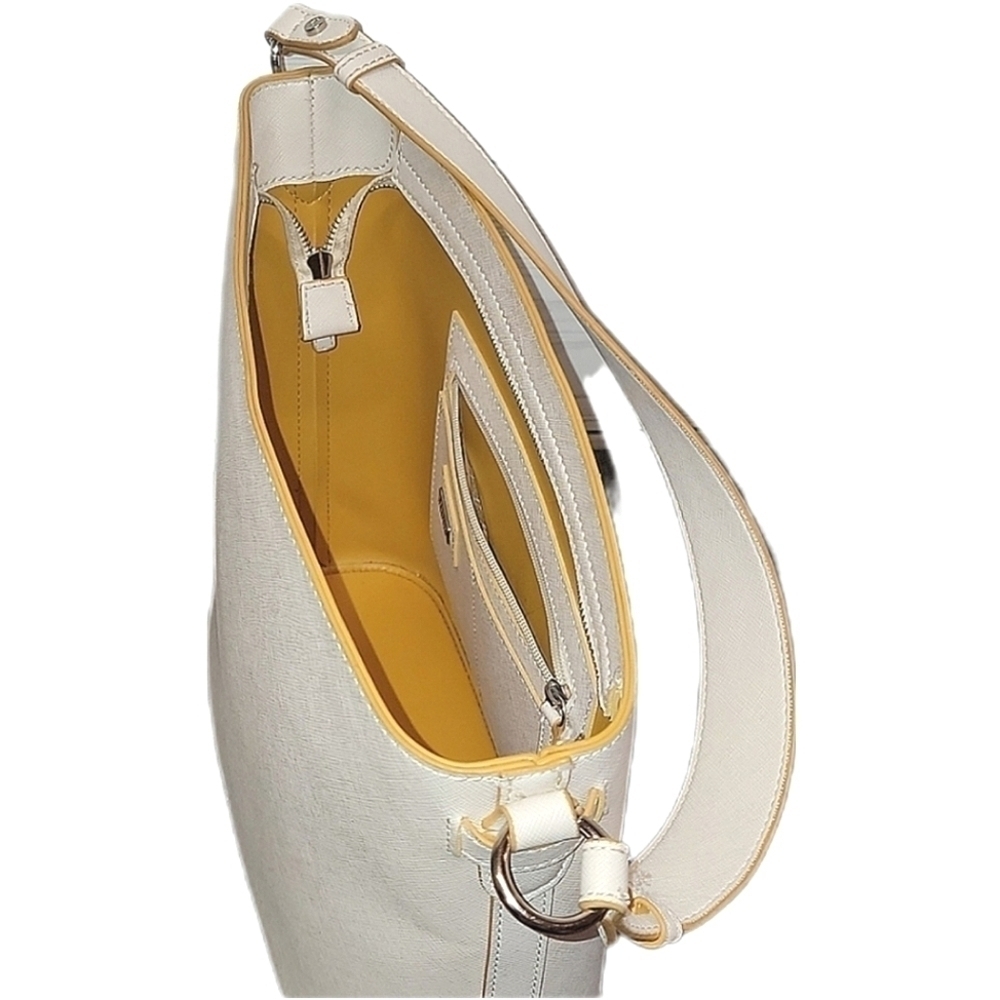 Carpisa PVC Bucket Purse - Picture 5 of 16